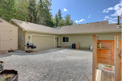 665 Winona Road, Grants Pass, OR 97526 - Photo 6