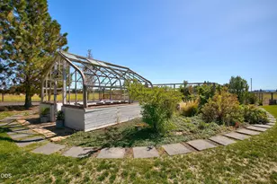 66300 White Rock Loop, Bend, OR 97703 - Photo 26