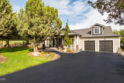 1846 Turnstone Road, Redmond, OR 97756 - Photo 2