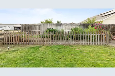 1643 Jessica Circle, Central Point, OR 97502 - Photo 28