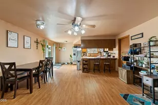 1643 Jessica Cir, Central Point, OR 97502 - Photo 10