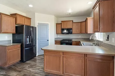 2671 NE 6th Drive, Redmond, OR 97756 - Photo 14