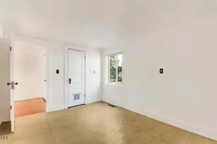 320 NW Riverside Blvd, Bend, OR 97703 - Photo 16
