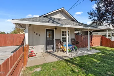 761 Hazel Street, Central Point, OR 97502 - Photo 22