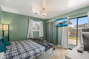 761 Hazel St, Central Point, OR 97502 - Photo 16