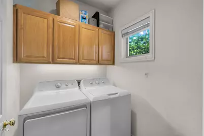 61875 Broken Top Drive #APT 29, Bend, OR 97702 - Photo 4