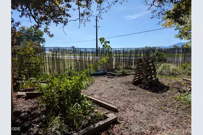 2357 Ross Lane, Medford, OR 97501 - Photo 22
