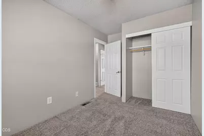 1800 Crater Lake Avenue #29, Medford, OR 97504 - Photo 22