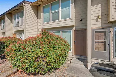 1800 Crater Lake Avenue #29, Medford, OR 97504 - Photo 1