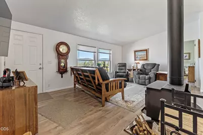 34542 Kerry Drive, Chiloquin, OR 97624 - Photo 16