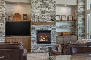 883 Highland View Loop, Redmond, OR 97756 - Photo 16