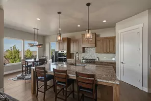 883 Highland View Loop, Redmond, OR 97756 - Photo 30