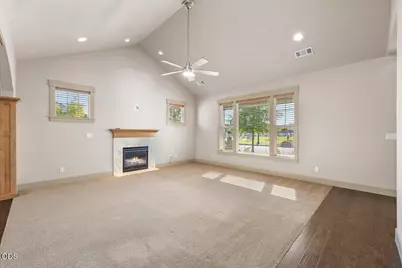 510 Stone Pointe Drive, Central Point, OR 97502 - Photo 8