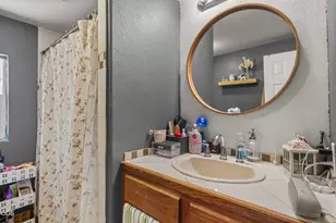 3555 S Pacific, Medford, OR 97501 - Photo 14
