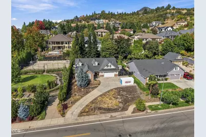 4059 Cherry Lane, Medford, OR 97504 - Photo 54