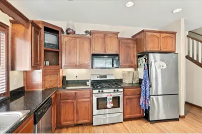 4059 Cherry Lane, Medford, OR 97504 - Photo 8
