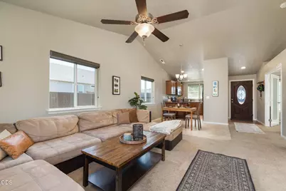 2721 NE 6th Drive, Redmond, OR 97756 - Photo 14