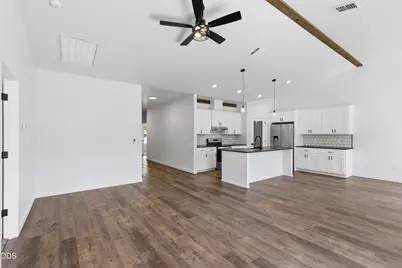 777 Kendall Drive, Grants Pass, OR 97527 - Photo 6