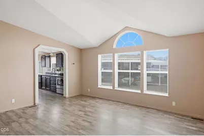 4729 S Pacific Highway #35, Phoenix, OR 97535 - Photo 16