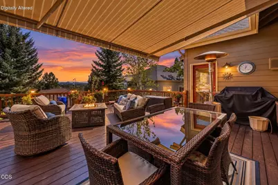 954 Yosemite Falls Drive, Redmond, OR 97756 - Photo 4