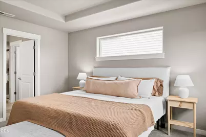 20991 NE Legend Place, Bend, OR 97701 - Photo 24