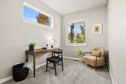 20991 NE Legend Place, Bend, OR 97701 - Photo 18