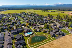 671 W Jefferson Ave, Sisters, OR 97759 - Photo 42