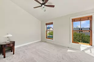 671 W Jefferson Ave, Sisters, OR 97759 - Photo 24