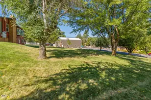 2530 Berkeley St, Klamath Falls, OR 97601 - Photo 50