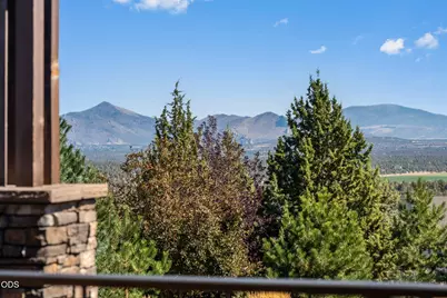 10535 Bitterbrush Court, Redmond, OR 97756 - Photo 36