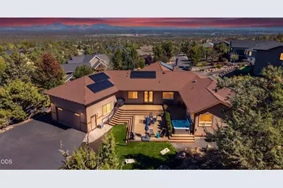 10535 Bitterbrush Court, Redmond, OR 97756 - Photo 2