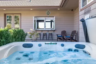 10535 Bitterbrush Ct, Redmond, OR 97756 - Photo 40