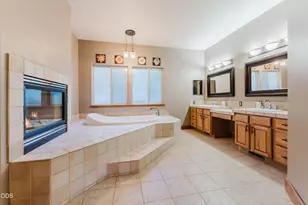 60080 River Bluff Trail, Bend, OR 97702 - Photo 26
