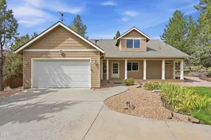 2879 NW Fairway Heights Dr, Bend, OR 97703 - Photo 1