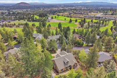 2879 NW Fairway Heights Drive, Bend, OR 97703 - Photo 36