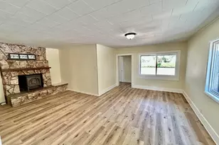 463 SW I St, Grants Pass, OR 97526 - Photo 4