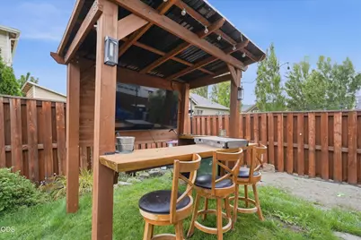 540 NW 28th Street, Redmond, OR 97756 - Photo 20