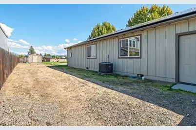 3680 Abigail Drive, White City, OR 97503 - Photo 22