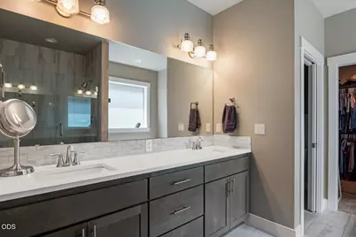 2703 NW 25th Street, Redmond, OR 97756 - Photo 30