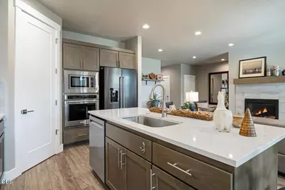 2703 NW 25th Street, Redmond, OR 97756 - Photo 18