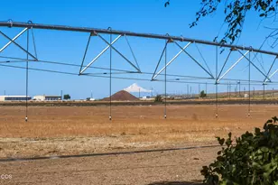 1201 NW Hwy 26, Madras, OR 97741 - Photo 2