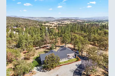 4873 Old Stage Road, Central Point, OR 97502 - Photo 42