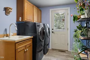 61000 Jennings Rd, Bend, OR 97702 - Photo 28