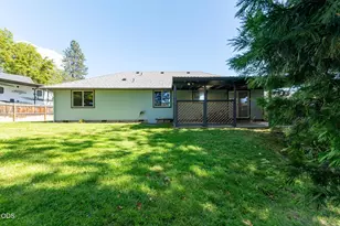 22 SW Leonard St, Grants Pass, OR 97526 - Photo 26