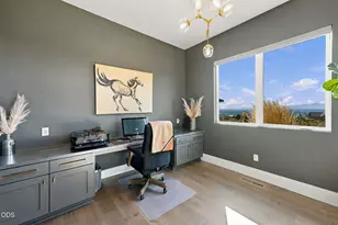 16536 SW Pinnacle Ct, Powell Butte, OR 97753 - Photo 20