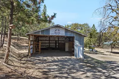 2440 Wren Ridge Drive, Eagle Point, OR 97524 - Photo 28