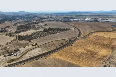 1201 NW Highway 26, Madras, OR 97741 - Photo 12