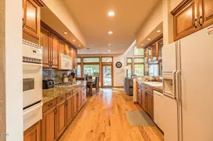 57046 Peppermill Cir, Bend, OR 97707 - Photo 8