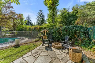732 NW 4th St, Grants Pass, OR 97526 - Photo 24