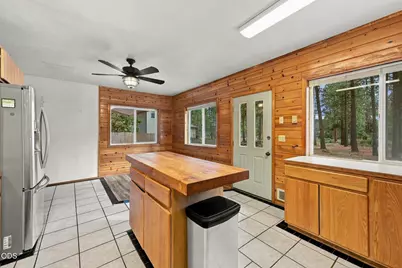 19202 Cherokee Road, Bend, OR 97702 - Photo 8